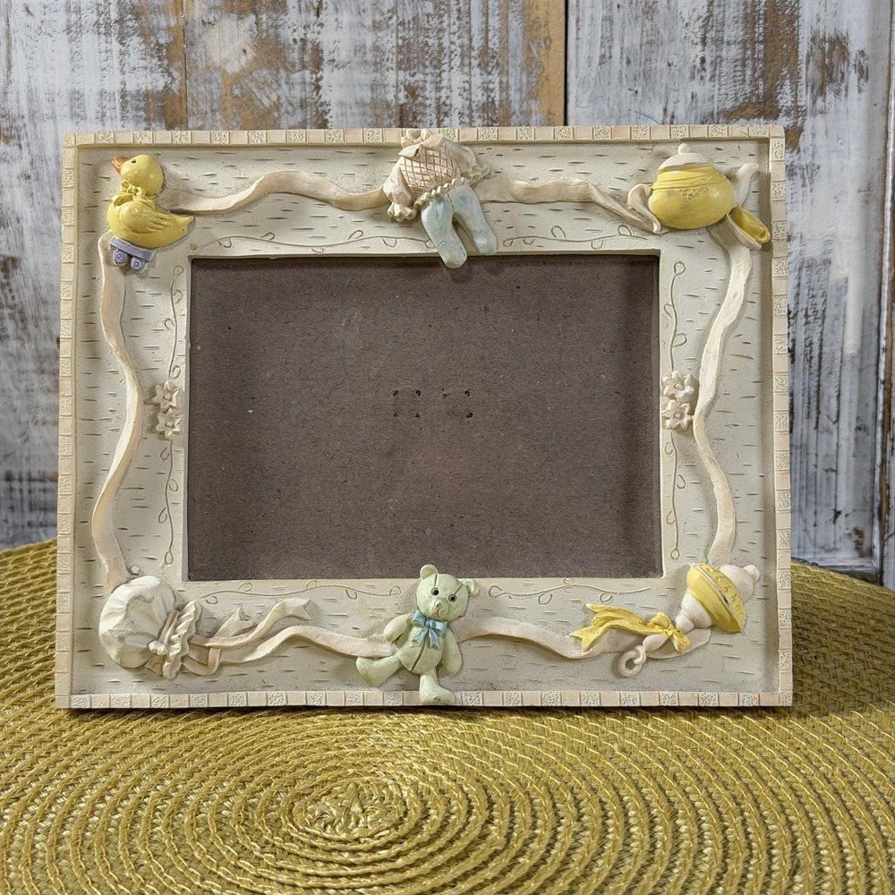 Vintage 3D Photo Frame Baby Nursery Bear Duck Teapot‎ Clothes 4*6 Picture 1980's